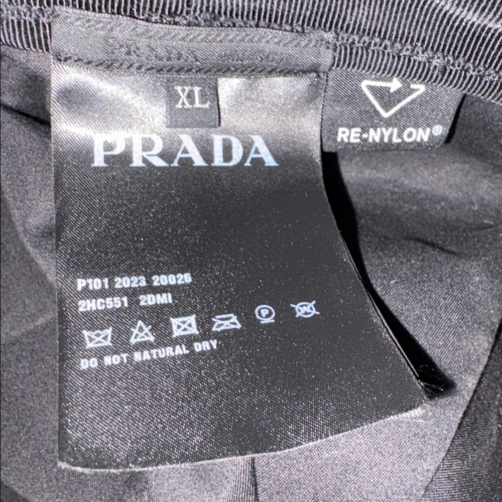 Prada Black Re-Nylon Newsboy Cap - Mine & Yours, size XL. UNISEX. One flaw. - Picture 16 of 17